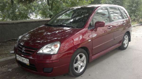 SUZUKI Liana