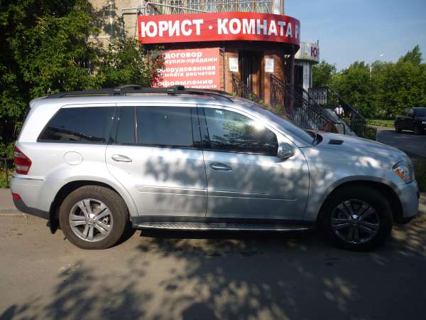 Mercedes Benz GL-Class