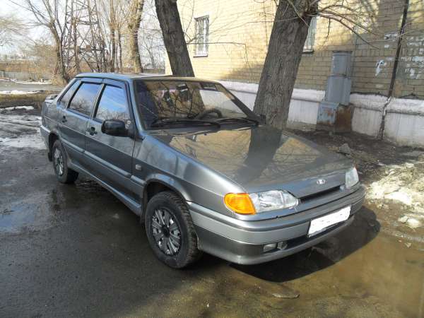 Ваз 2115 в ярославле. ВАЗ 2115 серый металлик. ВАЗ 2115 1998. ВАЗ 2115 серо-зеленый металлик. ВАЗ 2115 серая.