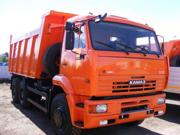 КАМАЗ 6520