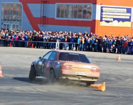 Уральские дрифтеры первыми в России открыли сезон 2013