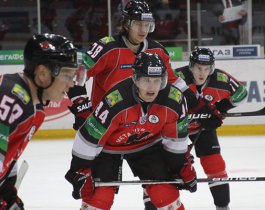 Стали лучшими игроками КХЛ января два игрока «Металлурга»