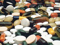 В Челябинске ликвидирован крупный канал сбыта синтетических наркотиков, изъято около 1 млн условных доз