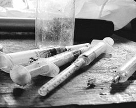 Челябинца будут судить за содержание притона для наркоманов