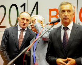 «И никакой Дубровский не поможет» Челябинцы начали побаиваться санкций. «Запад поступает плохо. Да и мы нехорошо»