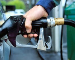 Бензин в России может подорожать на 15%