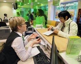 Российские банки бросились поднимать ставки по рублевым вкладам