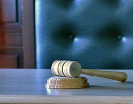 Жительницу Еманжелинска будут судить за попытку купить водительские права