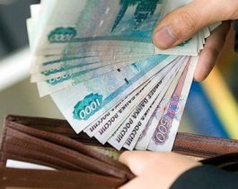 "Средняя зарплата" южноуральцев составила 27,8 тысяч на начало 2015 года, считает Челябинскстат.