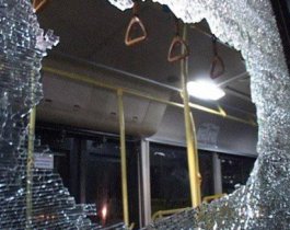 В Челябинске неизвестными был обстрелян пассажирский автобус