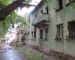 Власти пообещали оказать помощь пострадавшим на крупном пожаре в Ленинском районе