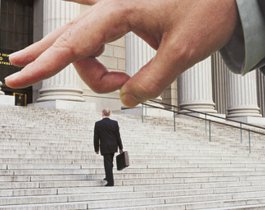 Кризис 2014. Сокращения и замещения:  на ком сэкономили работодатели Челябинска?