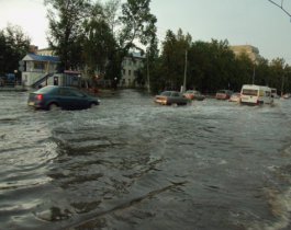 На выходные в Челябинске похолодает и пройдут дожди, возможен град