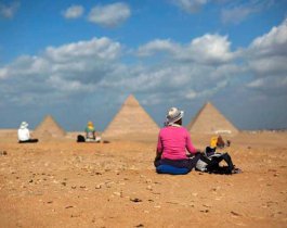 Россия направила дипломатов для помощи туристам в Египте