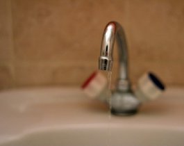 10 многоэтажек в Челябинске проведут вторник без воды