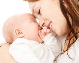 С точки зрения женского здоровья. Минтруд предлагает материально поощрять женщин, дважды родивших до 30 лет