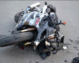 Вчера под Копейском погиб мотоциклист после столкновения с «Газелью»