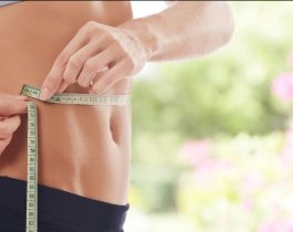 Названы профессии, которые портят фигуру