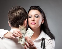 Вышла замуж за 10 тыс. рублей