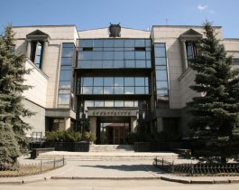 Гуляла с коляской и делала закладки. Семейную пару из Магнитки обвиняют в сбыте наркотиков