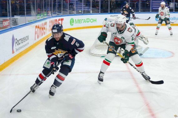 «Металлург» дома обыграл «Ак Барс»