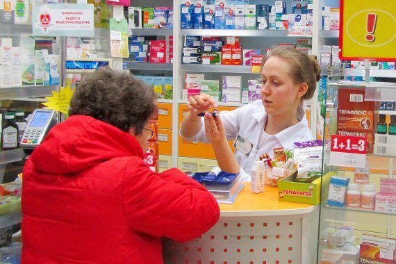 «Чуда не случится»: на какие витамины вы зря тратите свои деньги