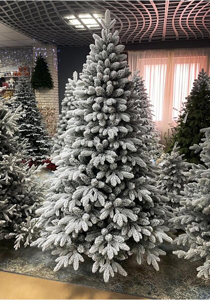 Самые дорогие и роскошные новогодние елки