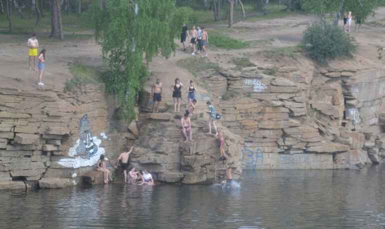 Изумрудный карьер Челябинск