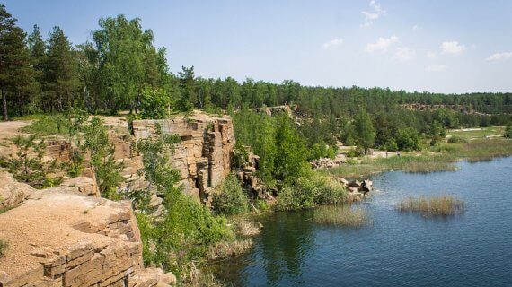 Изумрудный карьер Челябинск