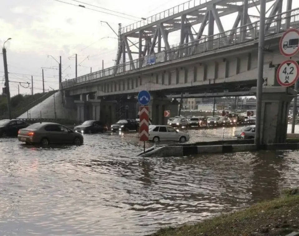 Челябинск затопило, прошел сильнейший ливень