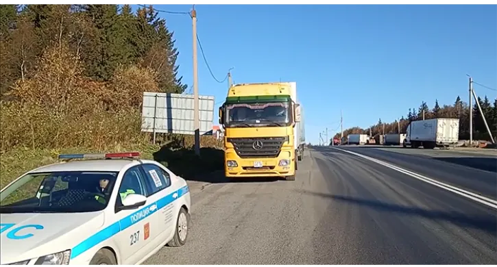 Пьяного водителя фуры задержали на трассе М-5 под Златоустом