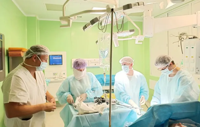 В Челябинске беременной женщине удалили гигантскую кисту селезенки