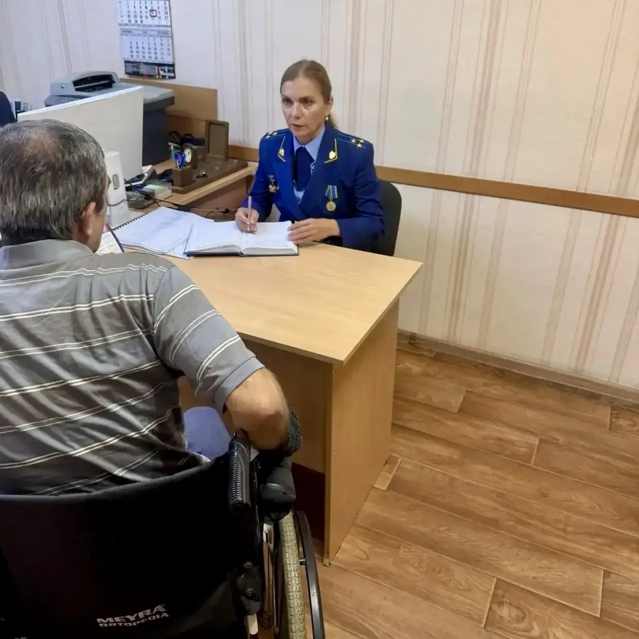 Прокурор Калининского района провела приём граждан в Центре пробации Челябинска