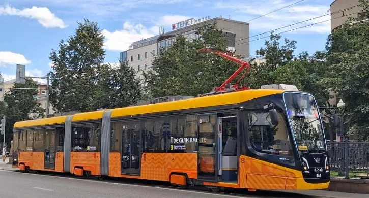 Трамваи «Кастор» из Челябинской области вышли на маршруты в Екатеринбурге